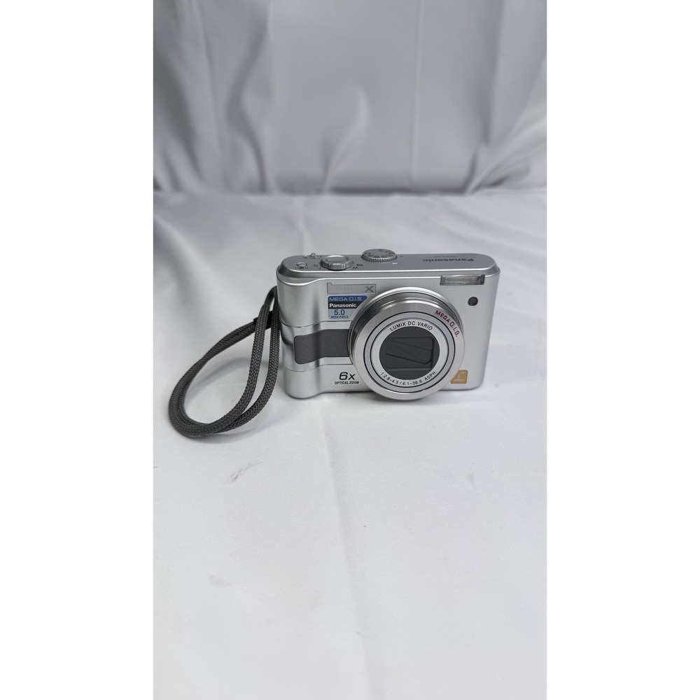Panasonic Lumix DMC-LZ3 5MP Digital Camera 6X Zoom Silver / Tested & Working